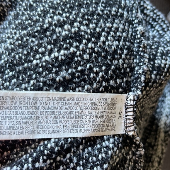 Forever 21 Hooded Sweatshirt Like Top Size S - Picture 6 of 6